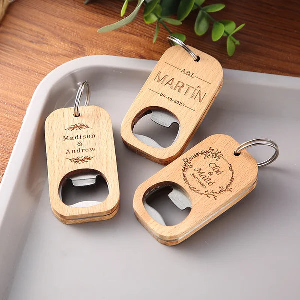 détail finition bois clair ouvre-bouteille