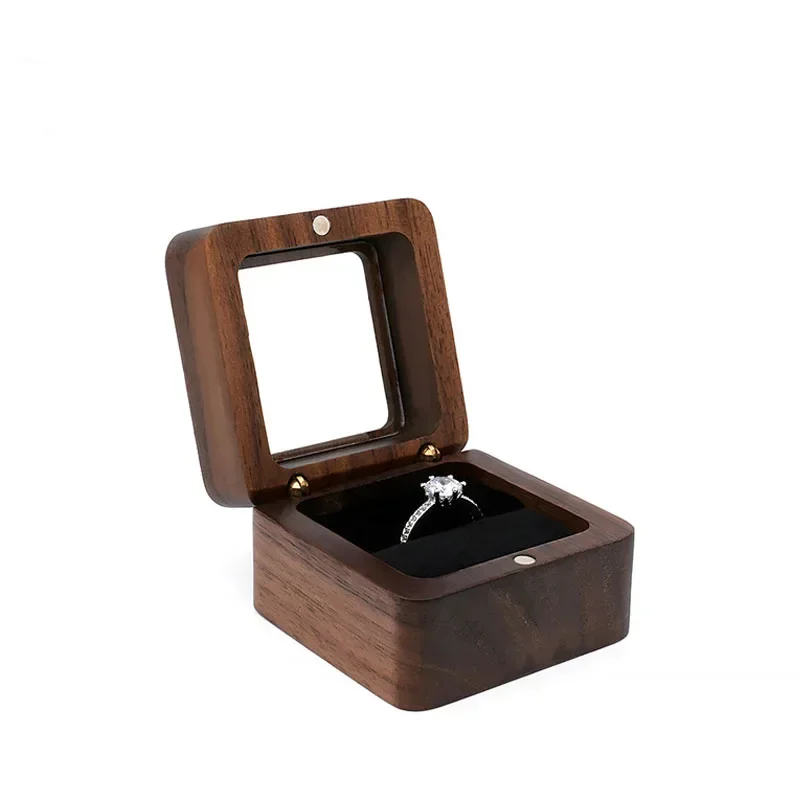Boîte à bague en bois de noyer avec couvercle transparent
