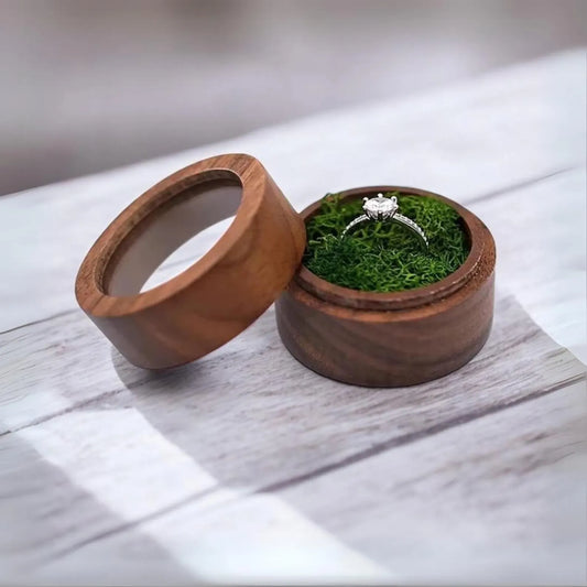 Boîte à bague en noyer personnalisée pour demande en mariage