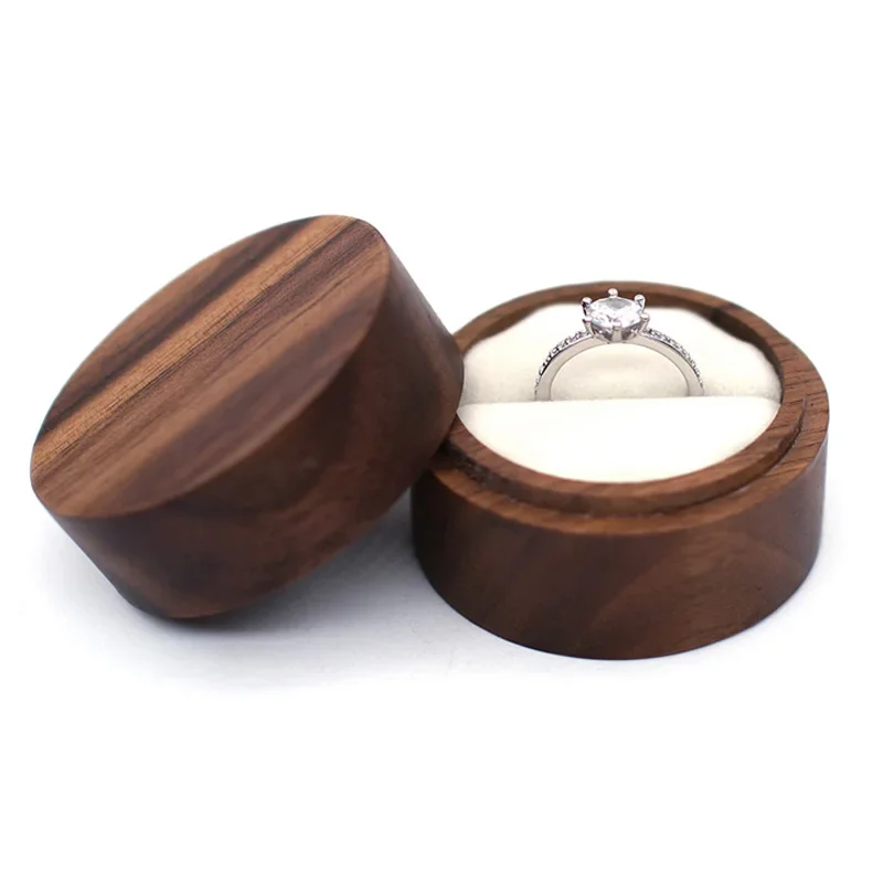 Boîte à bague ronde en bois de noyer, compacte et élégante