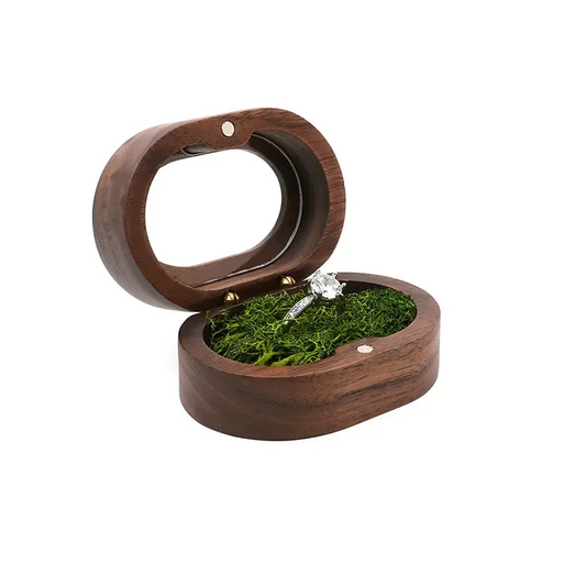 Boîte à bagues de fiançailles ovale en bois massif