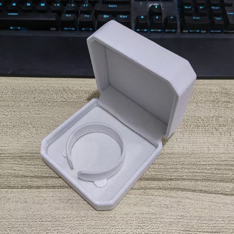 Boîte haut de gamme pour présentation de bijoux