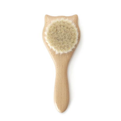 Brosse pour nouveau-né avec poils ultra-souples
