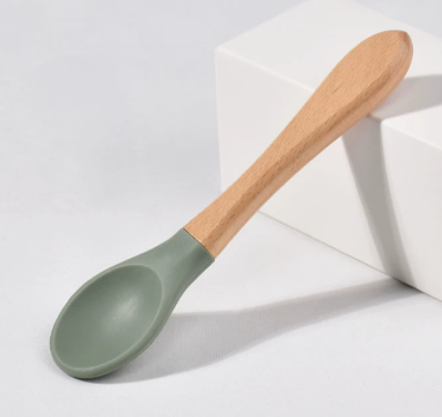 Cuillère cadeau baby shower en bois