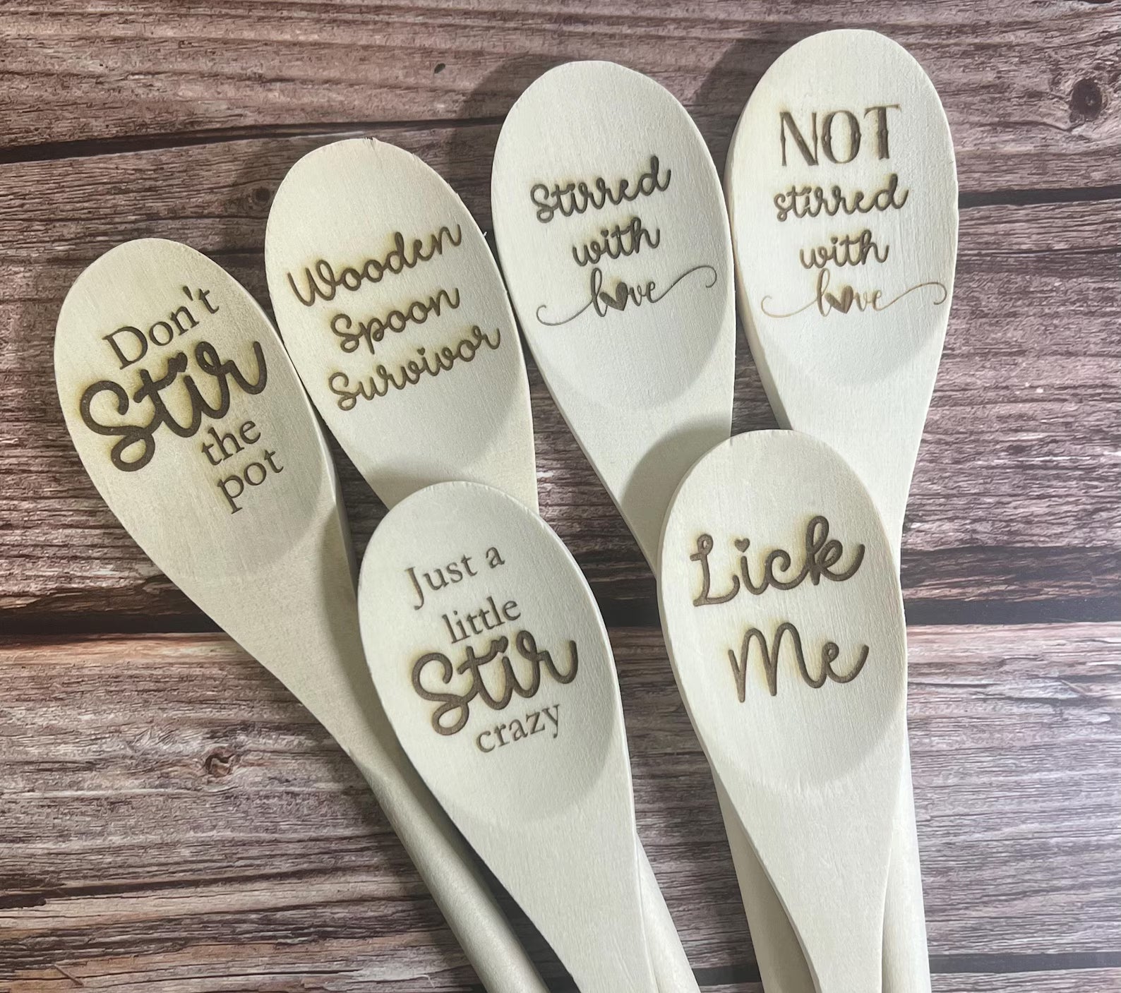 Cuillère en bois gravée personnalisée