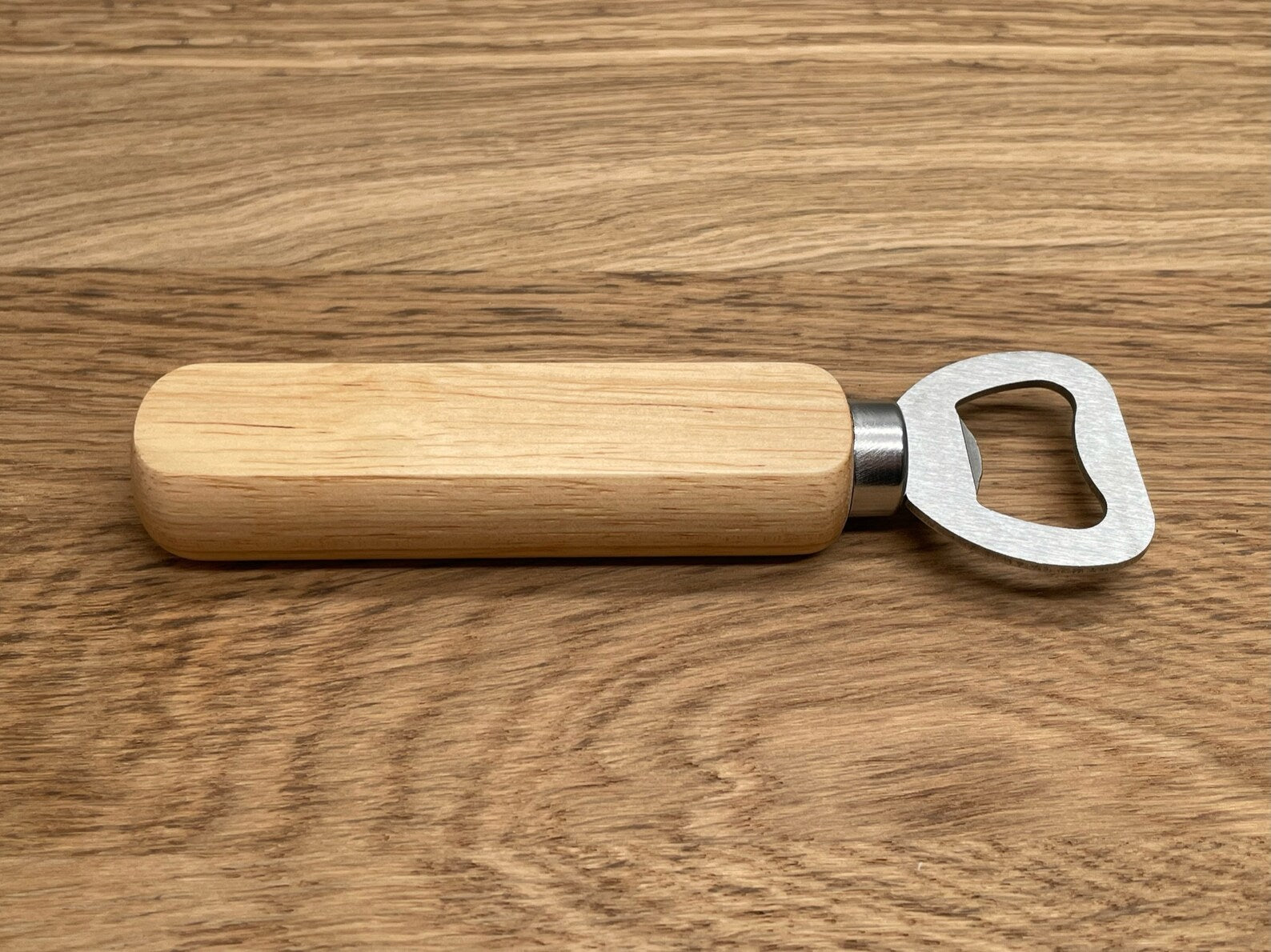 Décapsuleur en bois personnalisé pour anniversaire ou EVG