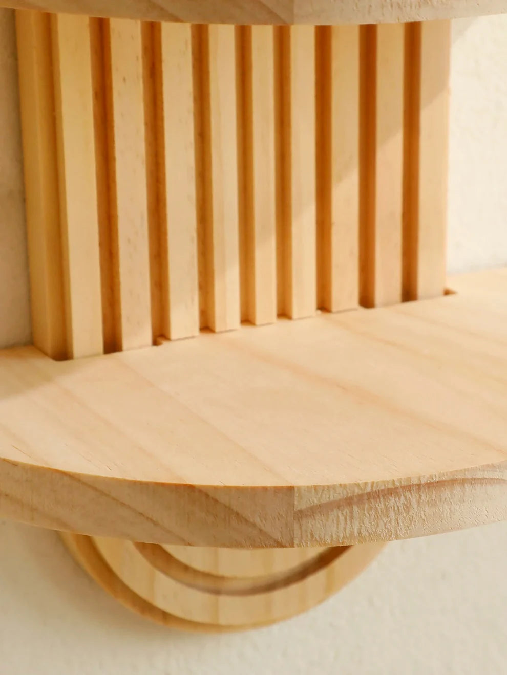 étagère en bois naturel murale moderne