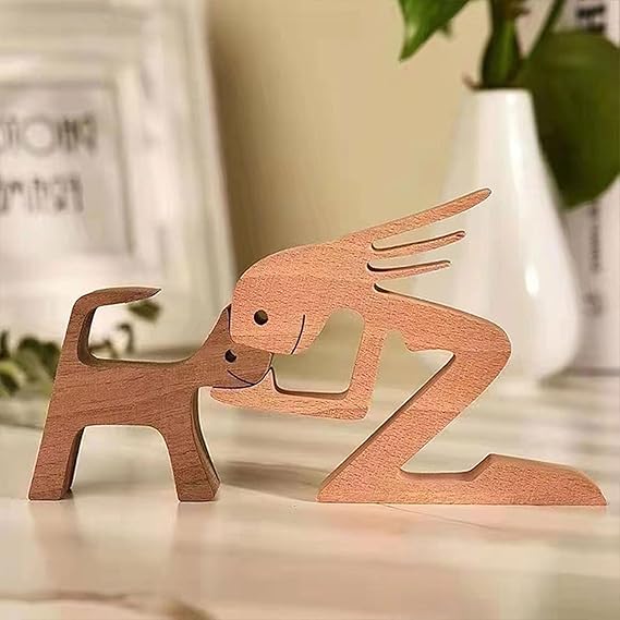 Statue artisanale en bois chien et chat avec maître