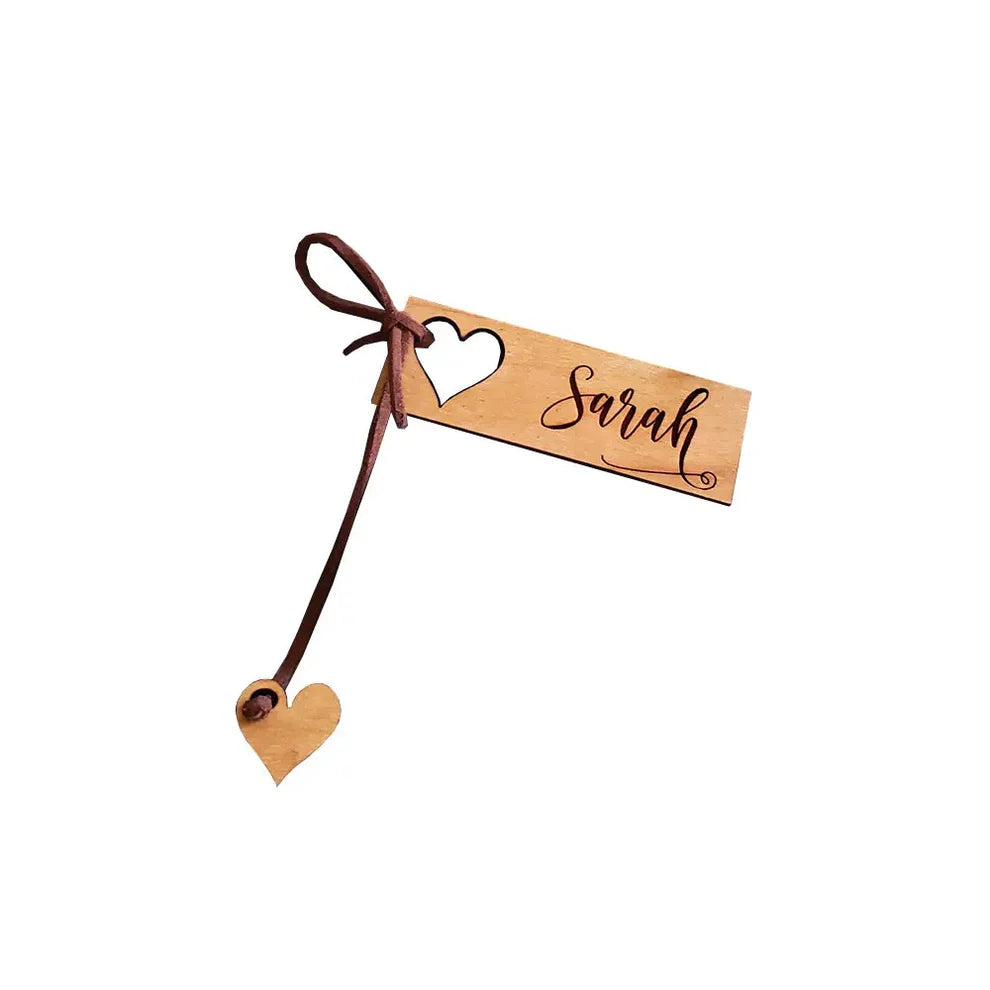 cœur en bois gravé prénom artisanal