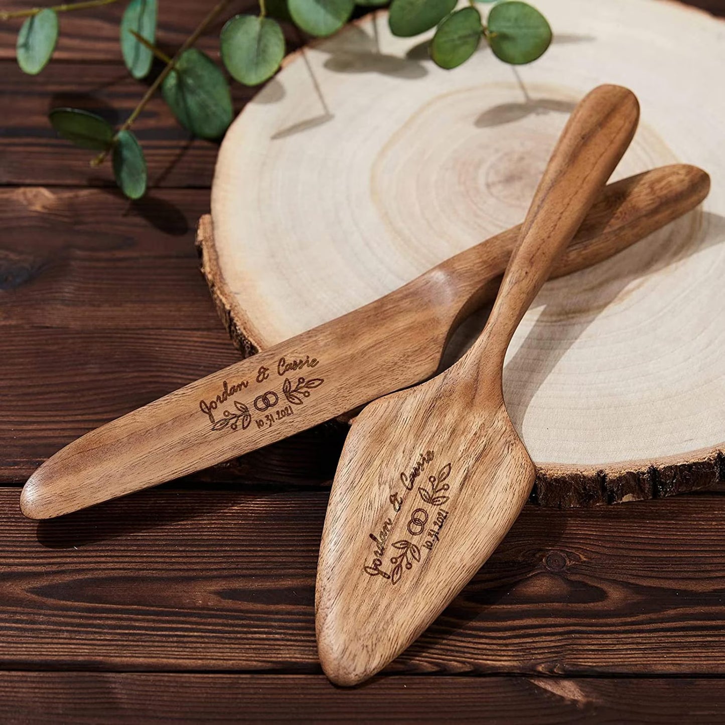 Set de service à gâteau en bois d’acacia personnalisé