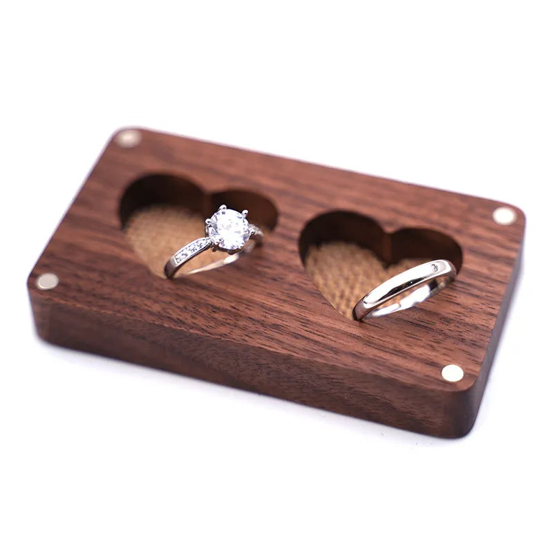 coffret cadeau en bois pour bague ou collier