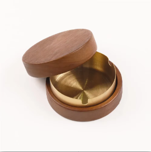 cendrier en bois couleur or avec couvercle et doublure en acier inoxydable