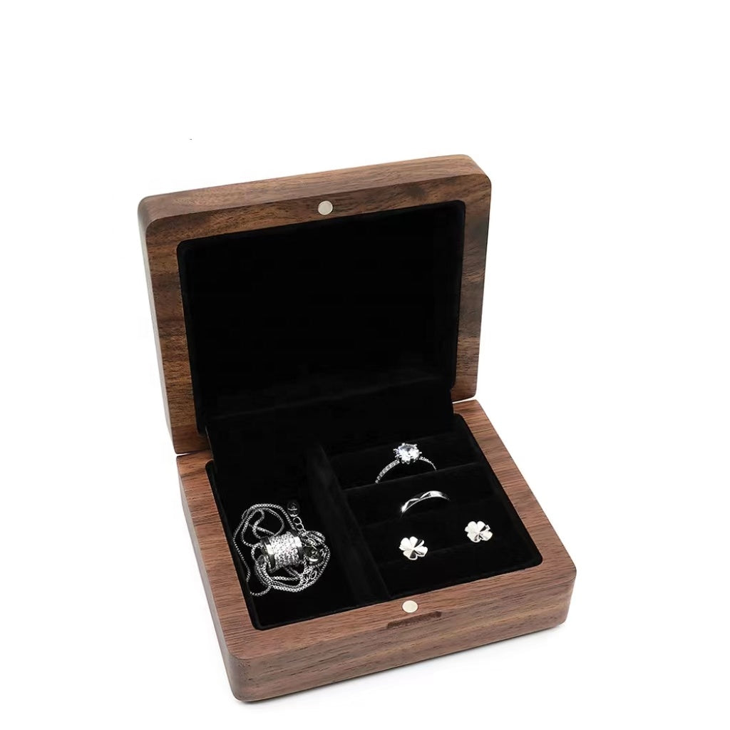 Écrin rétro pour colliers, bagues et bracelets